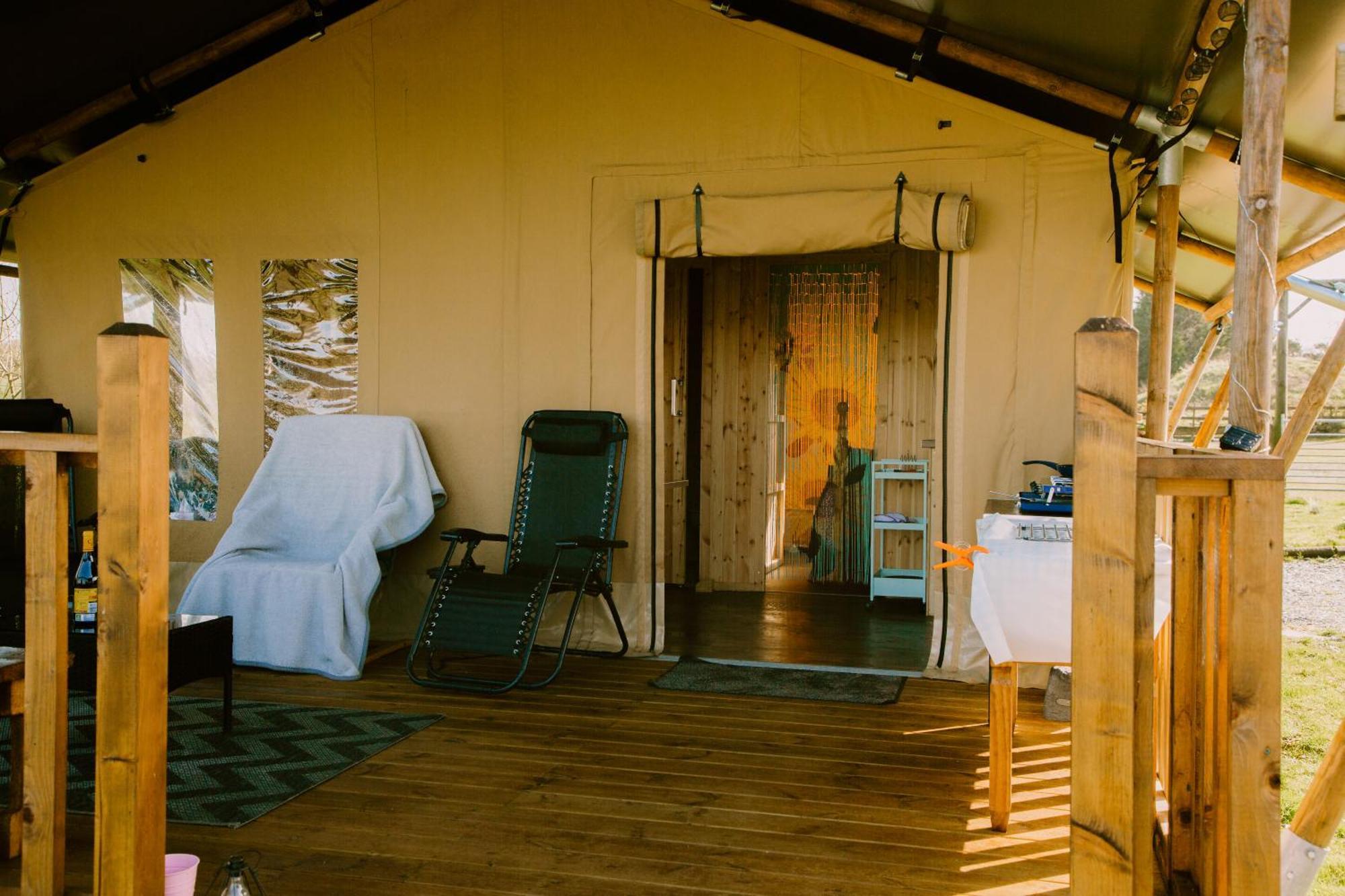 Rosgarron Safari Canvas Glorious Glamping * Марафелт