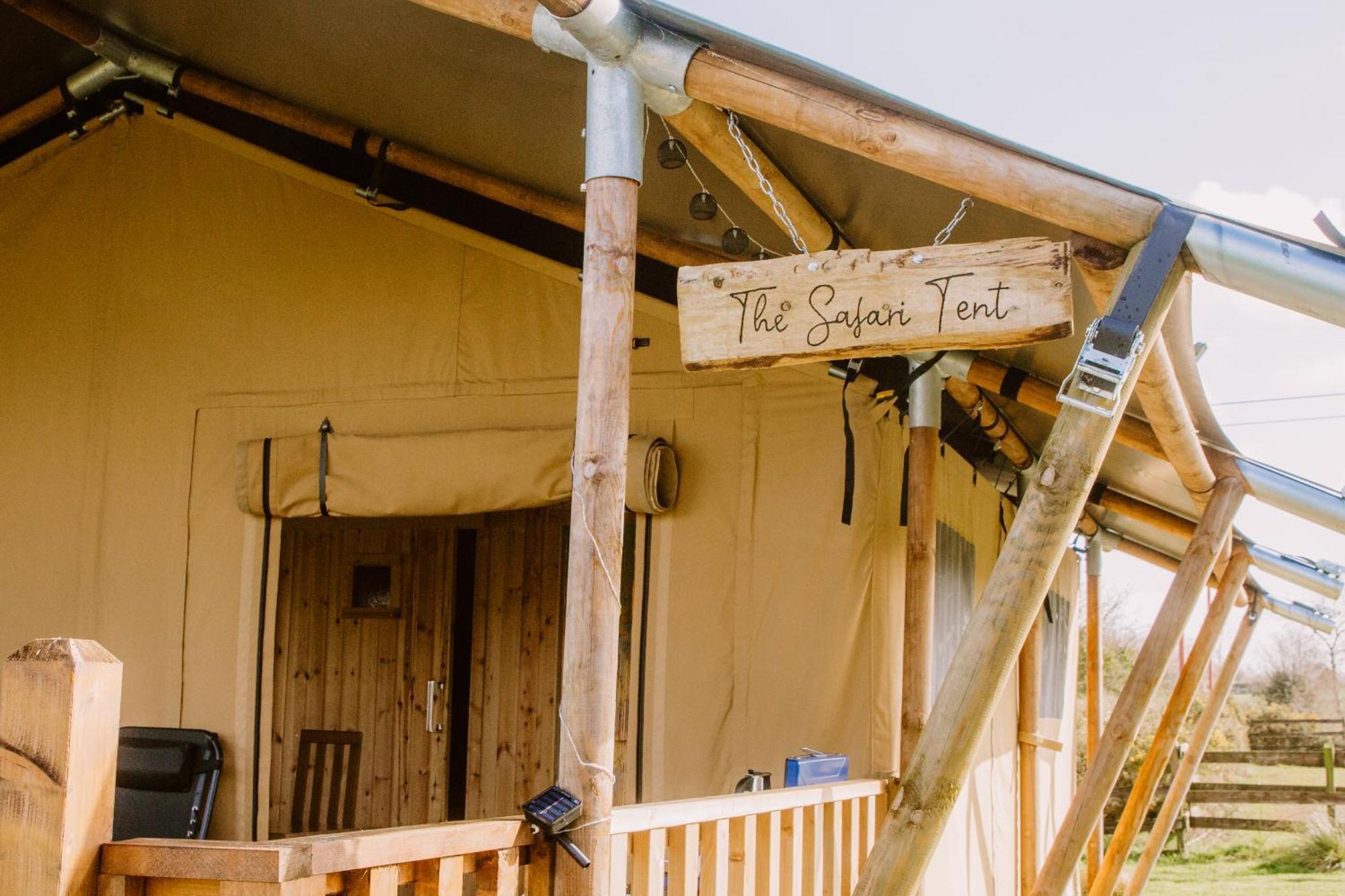 Rosgarron Safari Canvas Glorious Glamping *