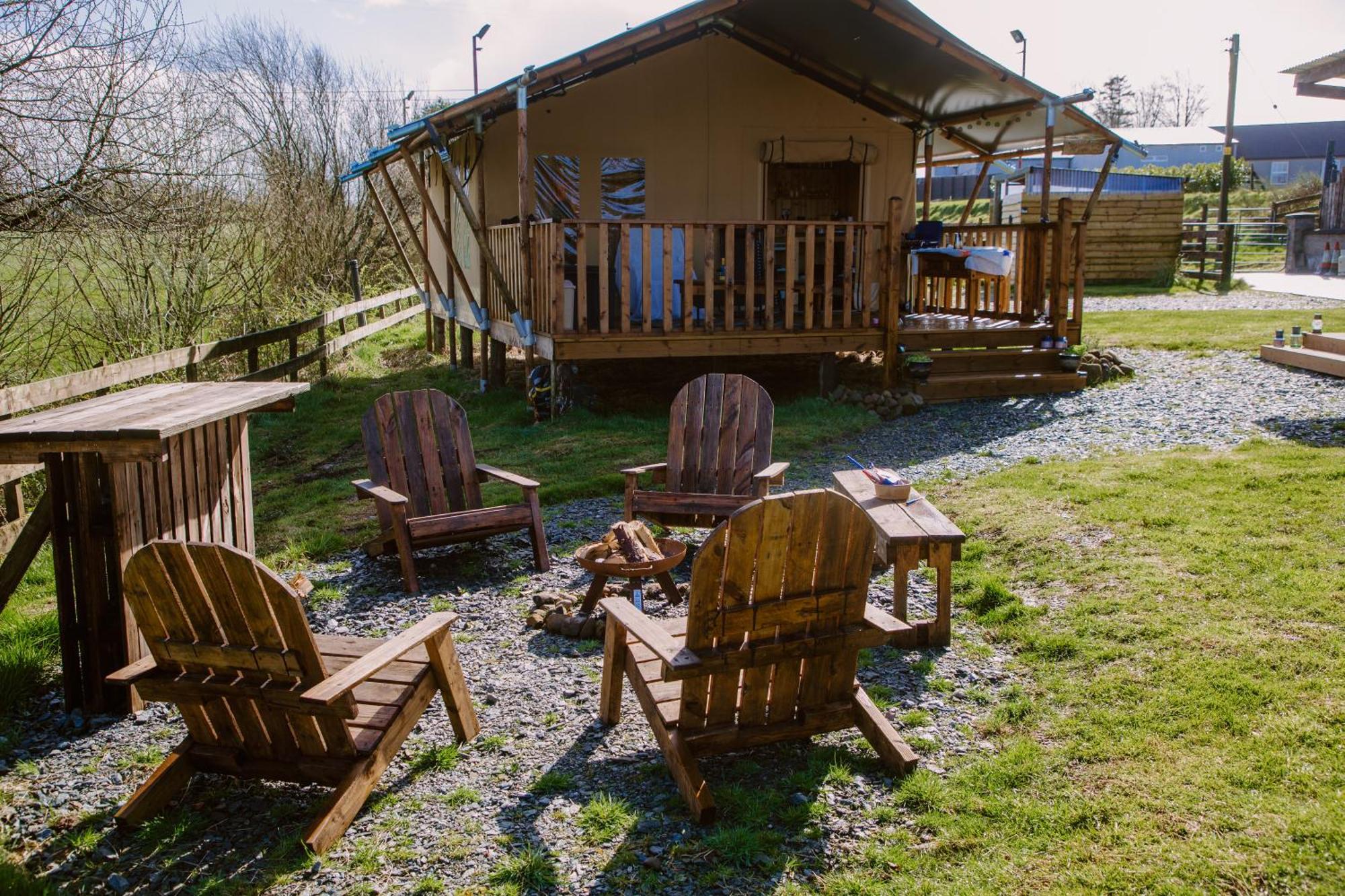 Rosgarron Safari Canvas Glorious Glamping *