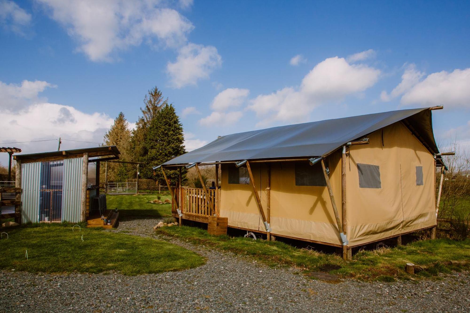 Rosgarron Safari Canvas Glorious Glamping Luxury tent *
