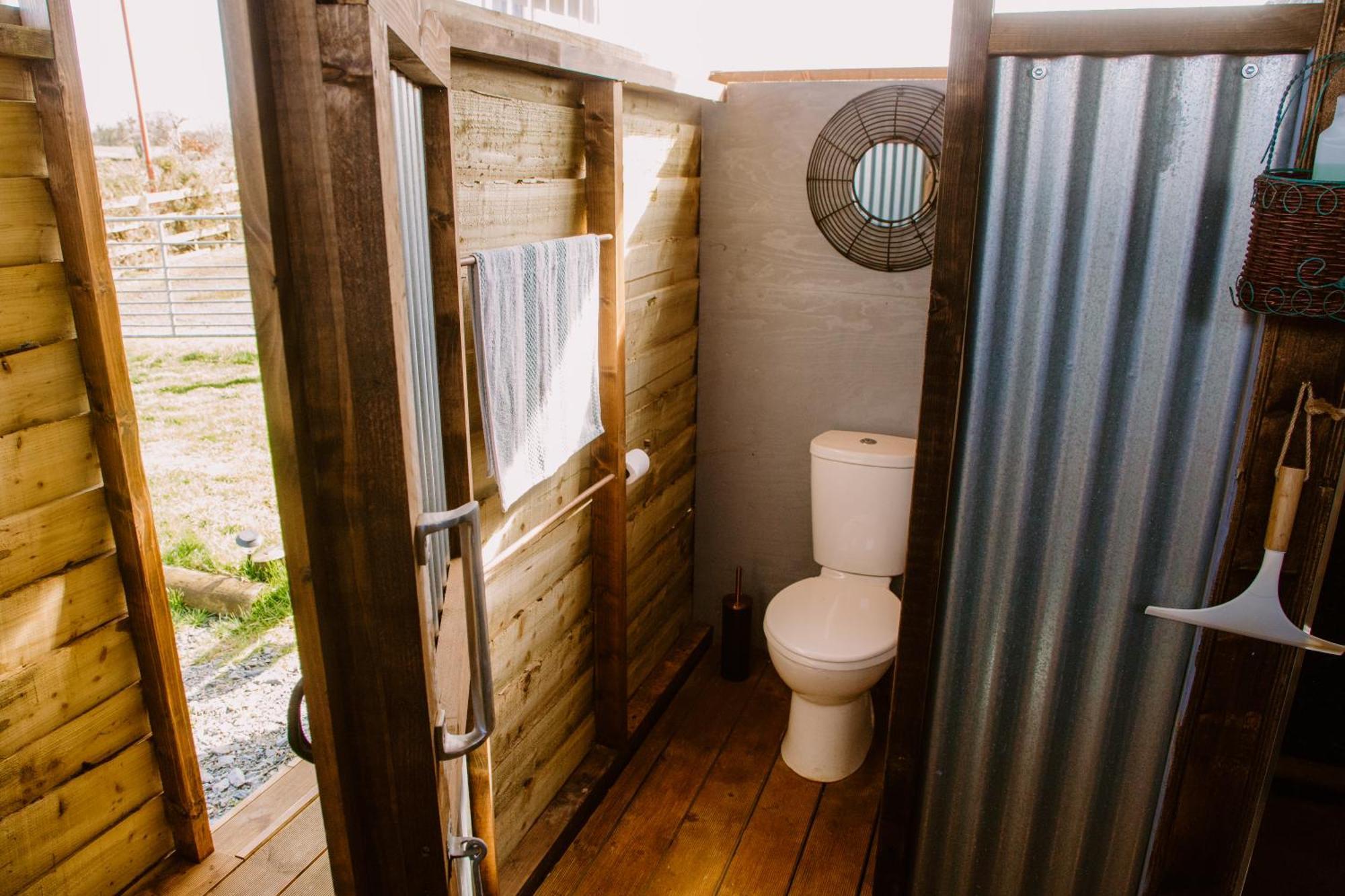 Rosgarron Safari Canvas Glorious Glamping Luxury tent Magherafelt