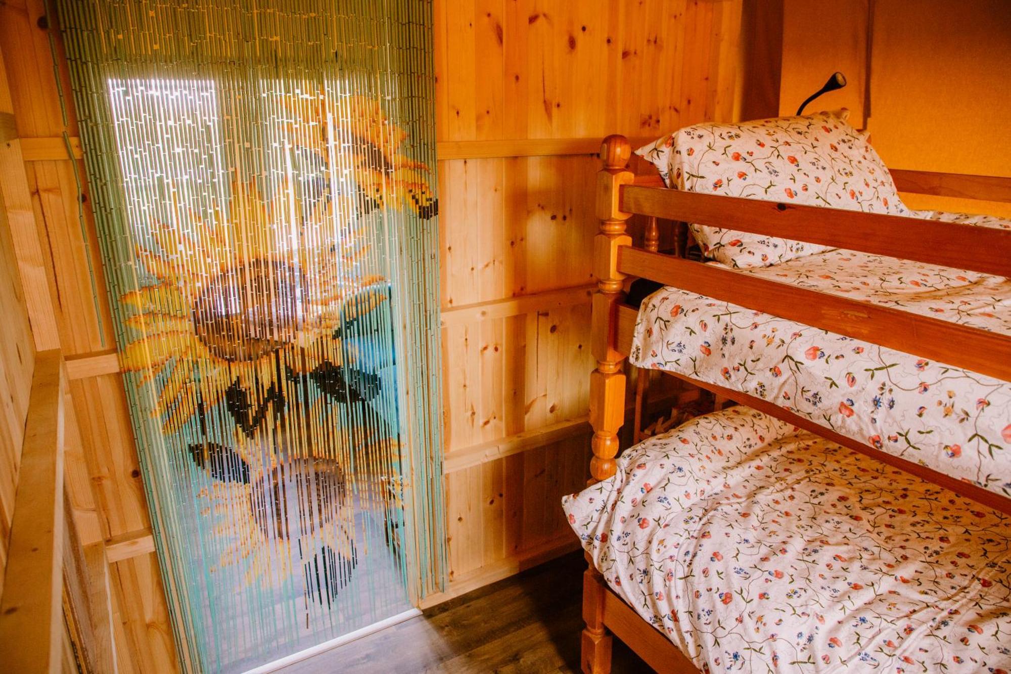 Rosgarron Safari Canvas Glorious Glamping *